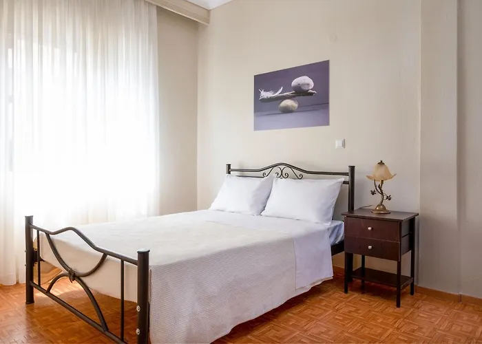 Pleasures House * كافالا